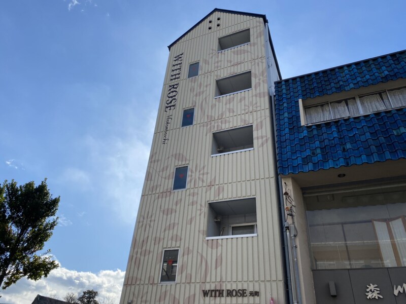 WITH　ROSE　元町の物件外観写真