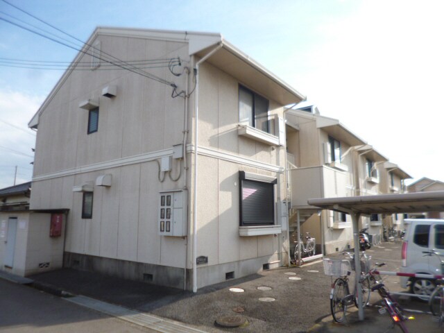 エクセレントパレスA棟の物件外観写真