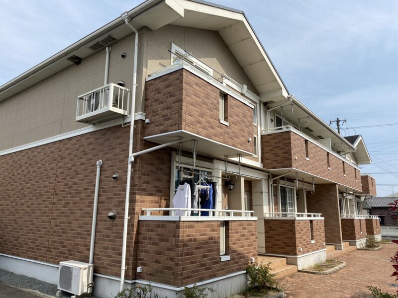 ポーシェガーデンの物件外観写真