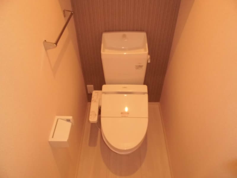 ジャルダン亀山の物件内観写真