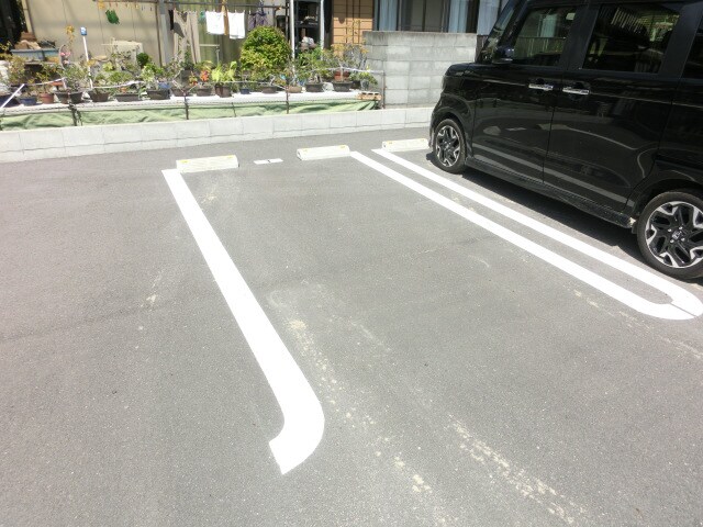 ヴィラ　フォレスティアの物件外観写真