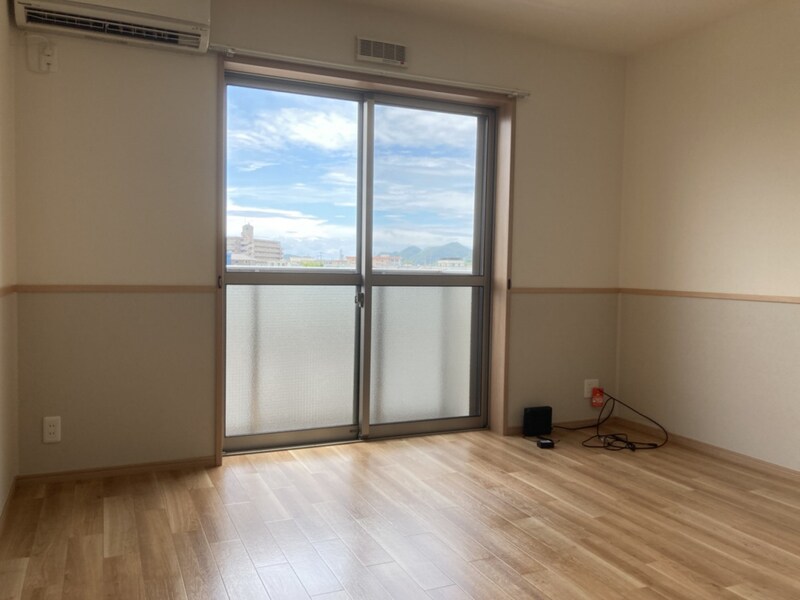 ラ・ルーチェの物件内観写真