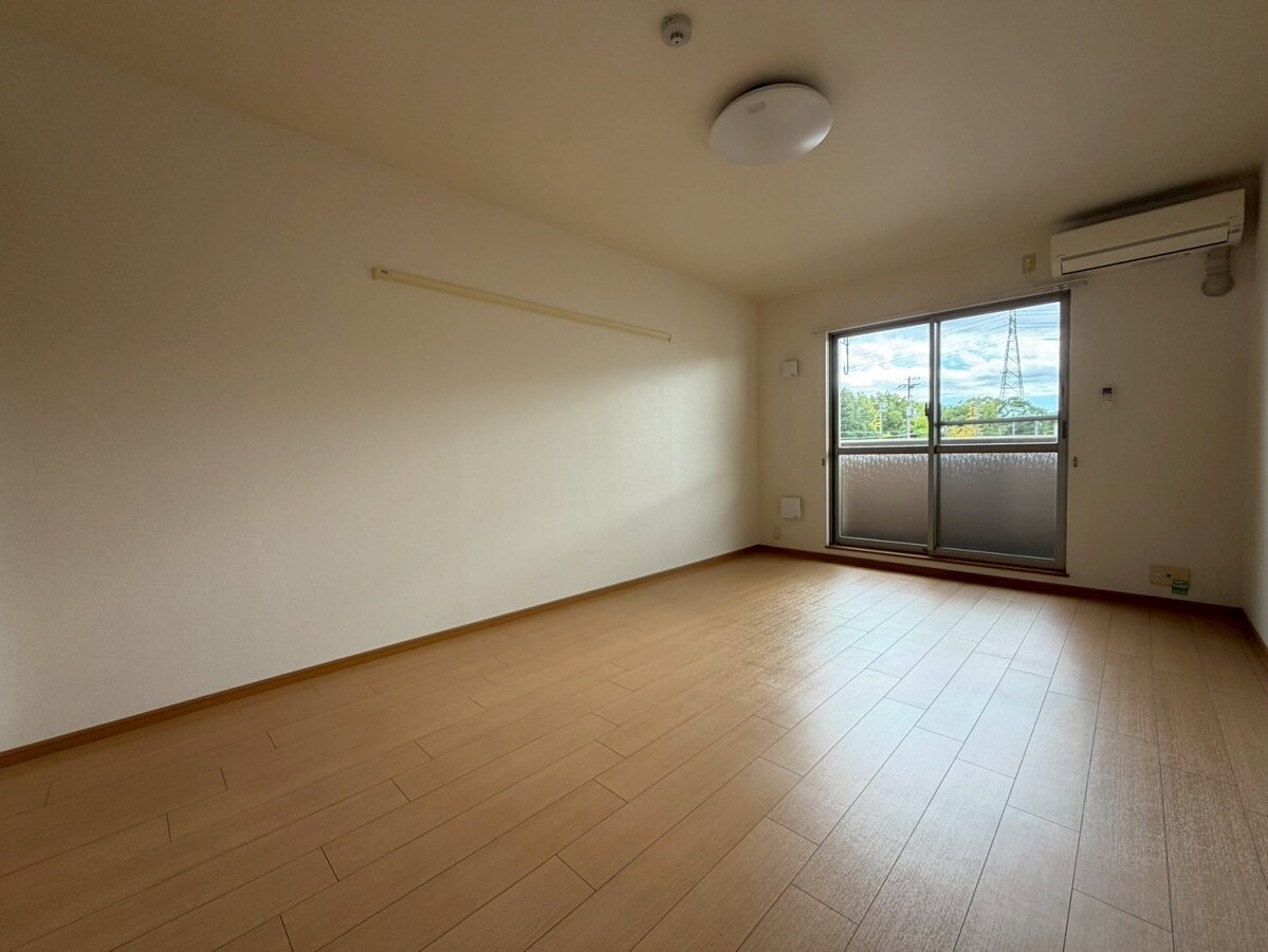 アラモアナの物件内観写真