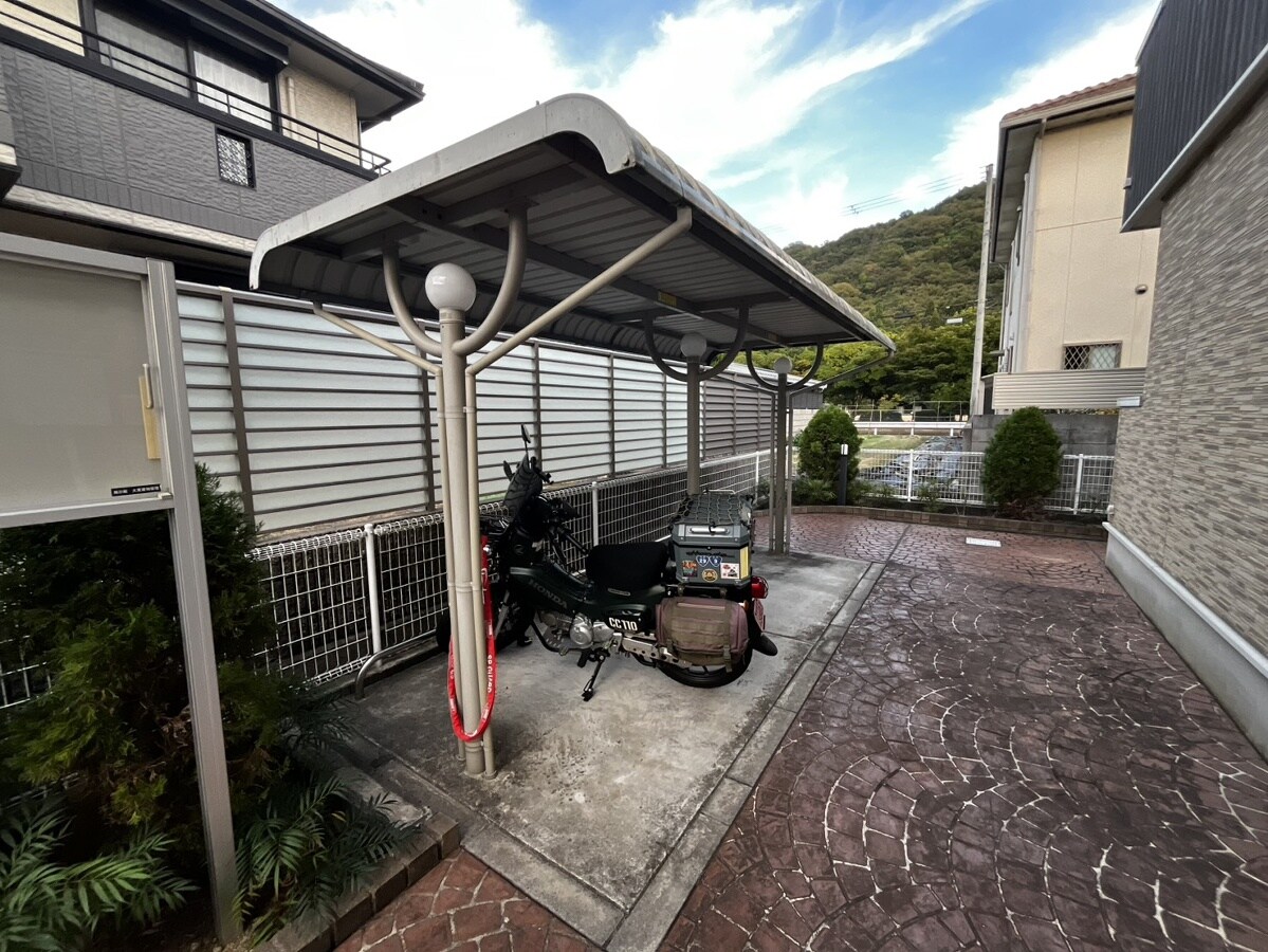 ノイ・フリーデＢの物件外観写真