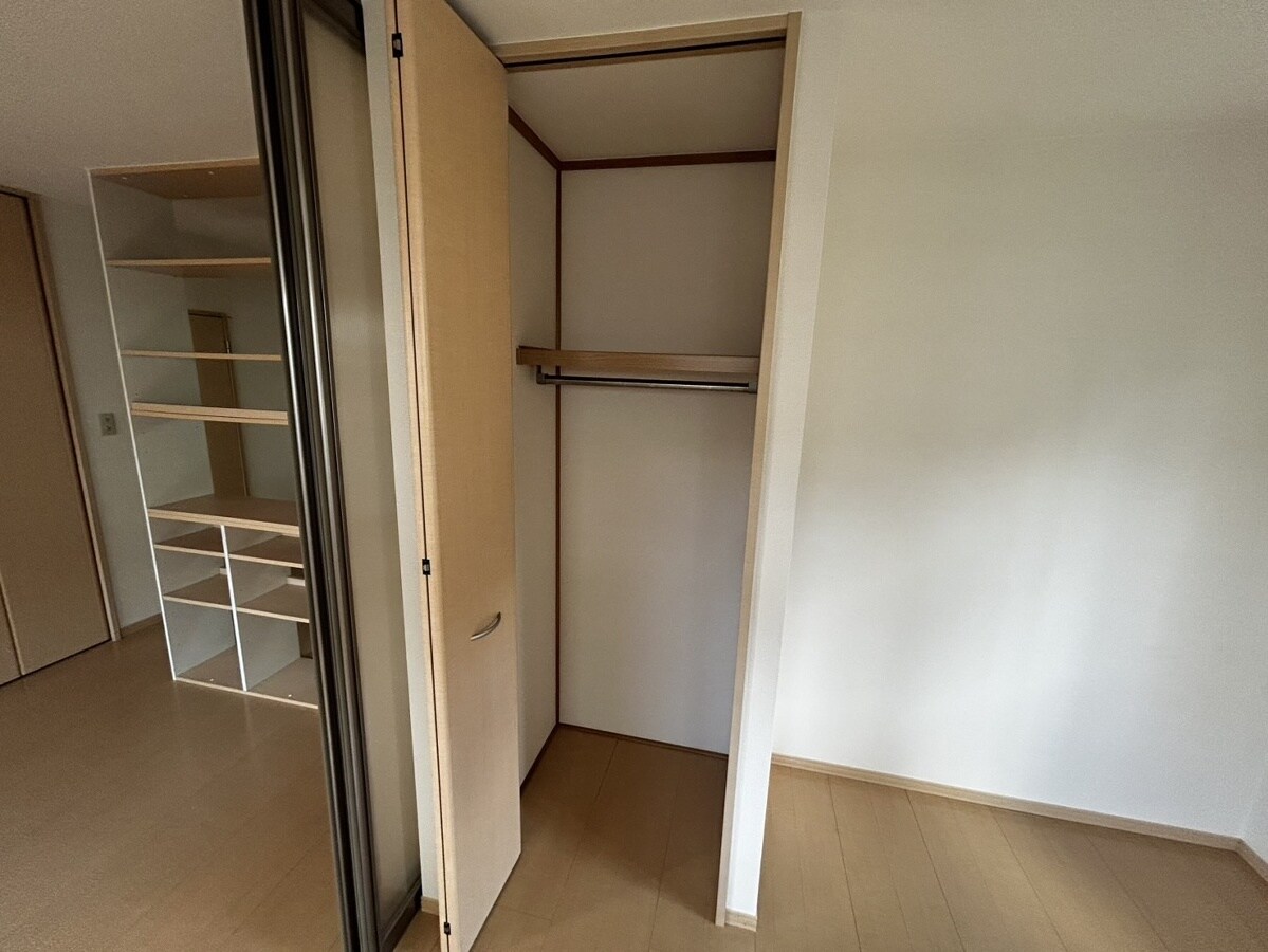 リビングタウン古坂弐番館の物件内観写真