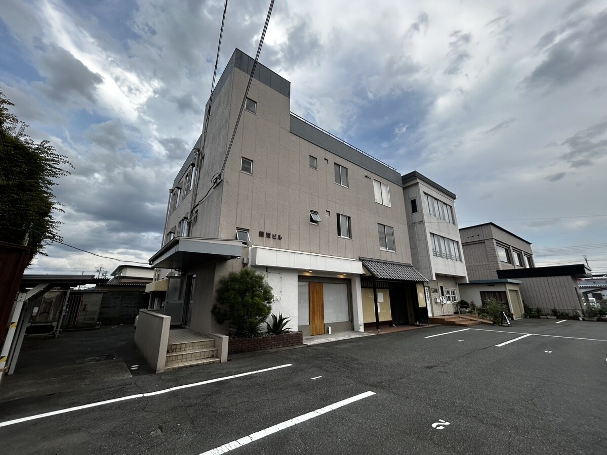 エイトビル福崎の物件外観写真