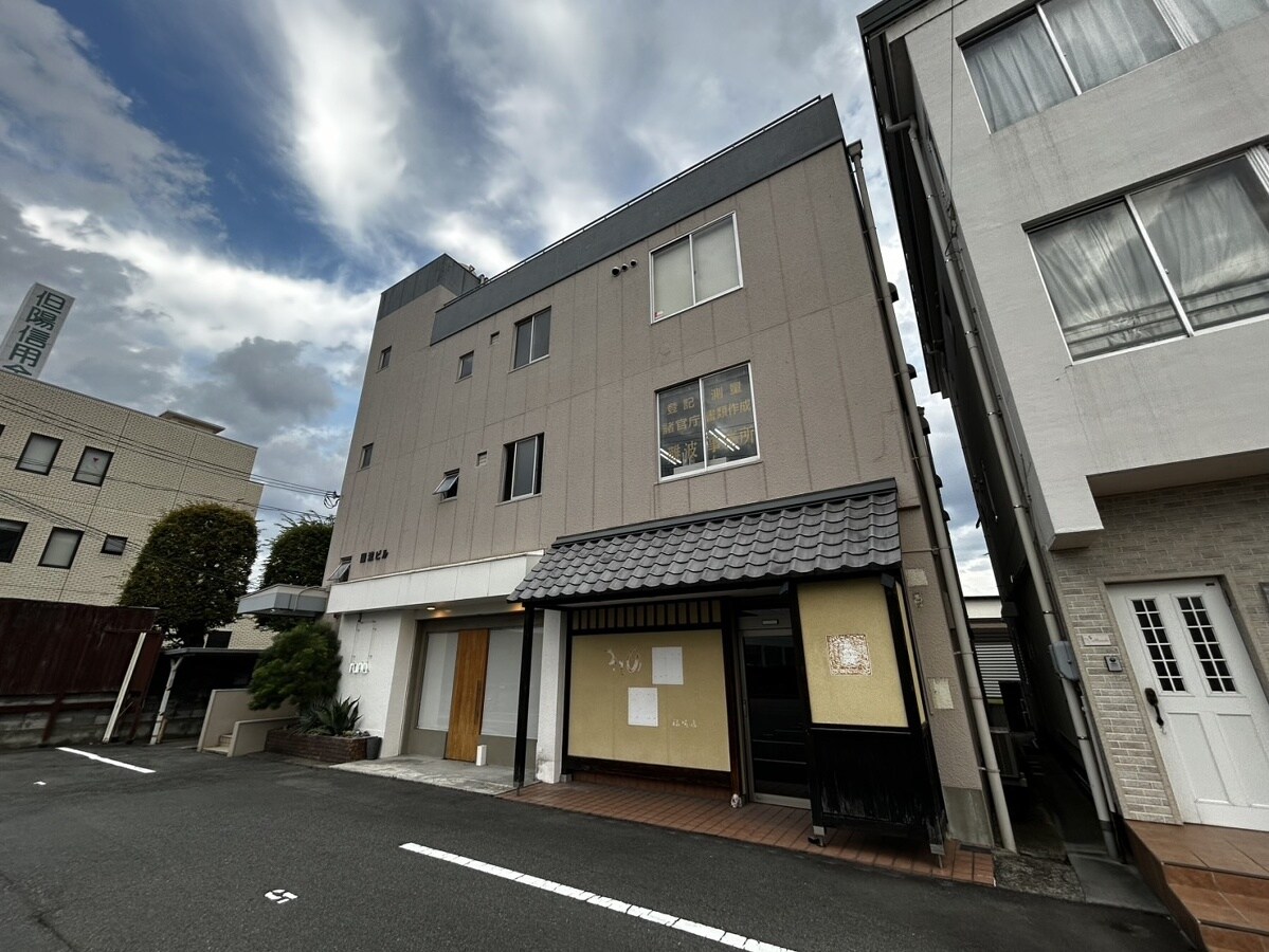 エイトビル福崎の物件外観写真