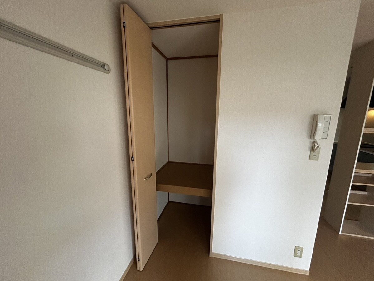 リビングタウン古坂弐番館の物件内観写真