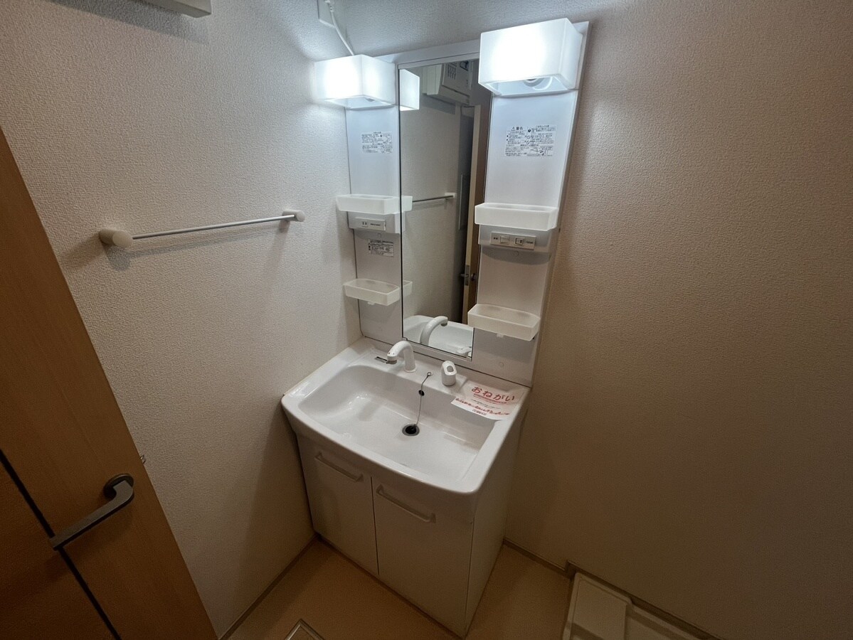 ネオ　エスト　オーブＡの物件内観写真