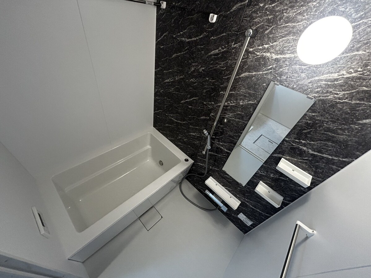 アヴェルラ・プラスの物件内観写真