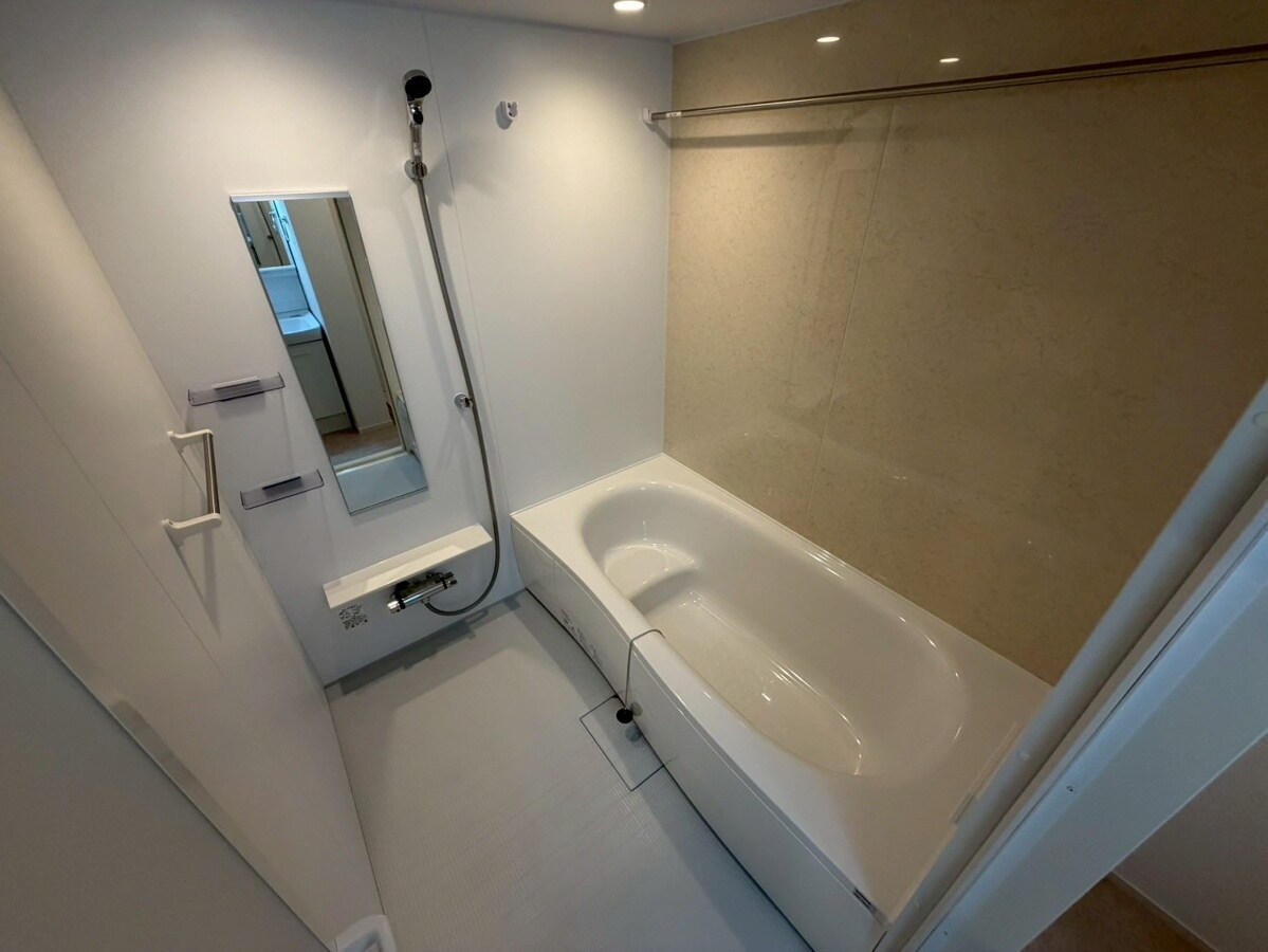 シャリテイ・ベルⅠの物件内観写真