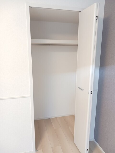 メゾン12朝来の物件内観写真