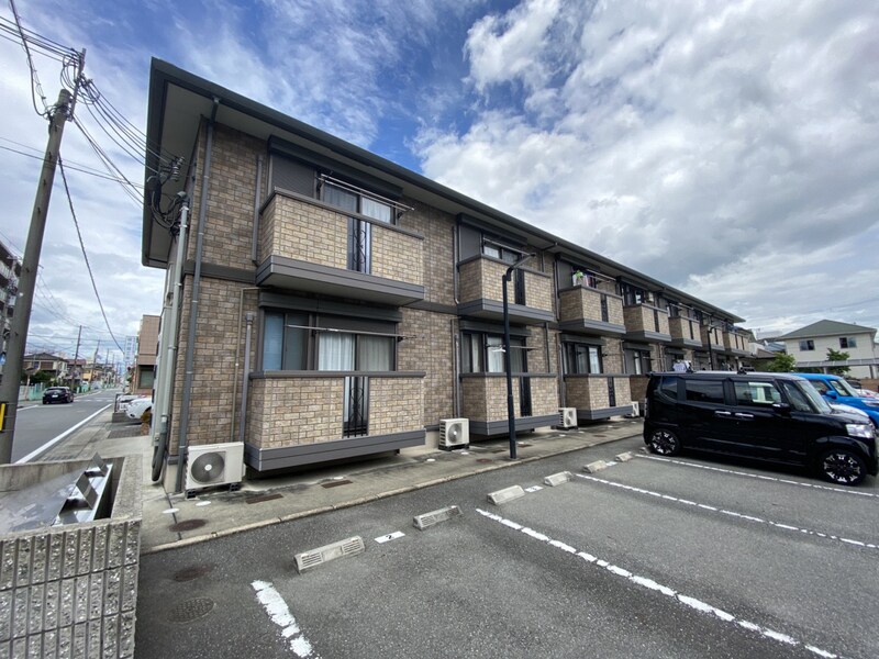 レイツコート柴田の物件外観写真