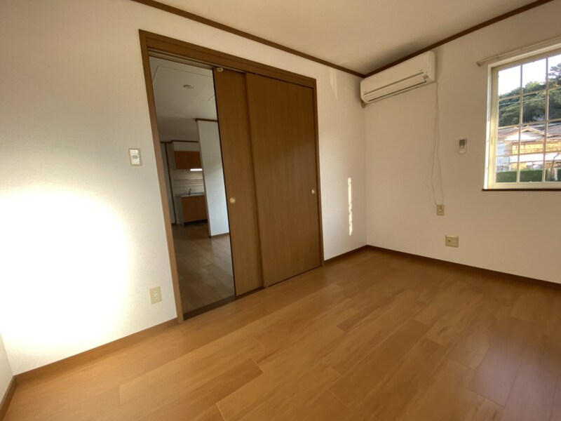 ブルーマウンテンⅢの物件内観写真