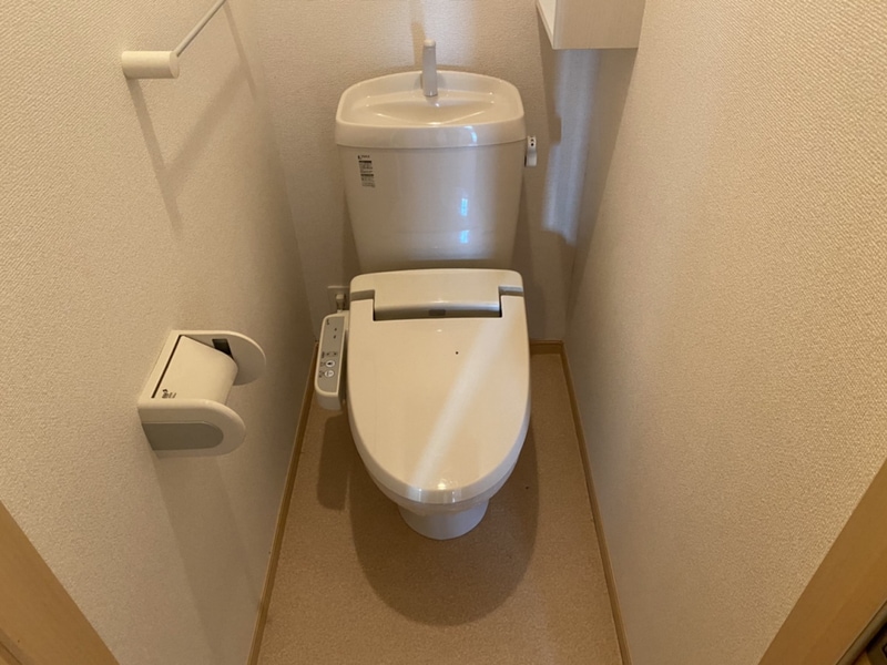 アイリスガーデンＢの物件内観写真