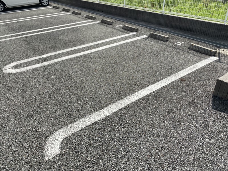 アイリスガーデンＢの物件外観写真