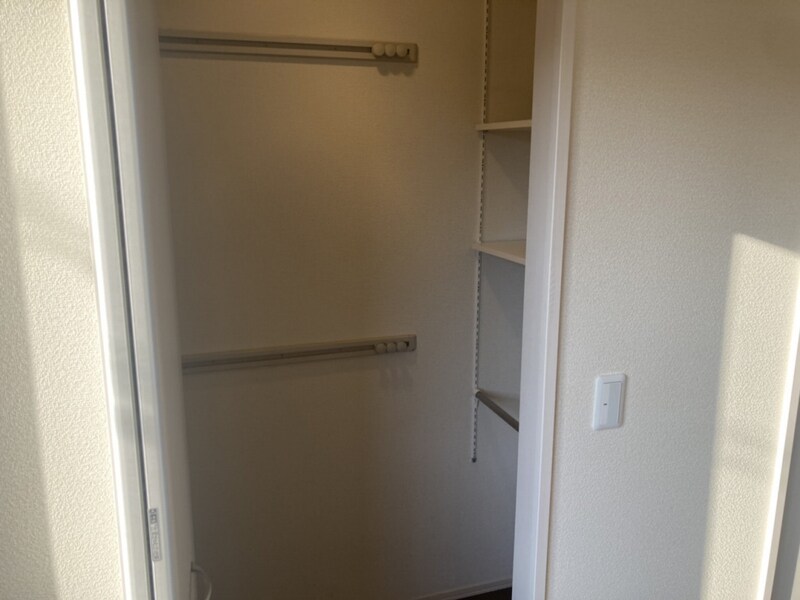 クローバーシャトレの物件内観写真