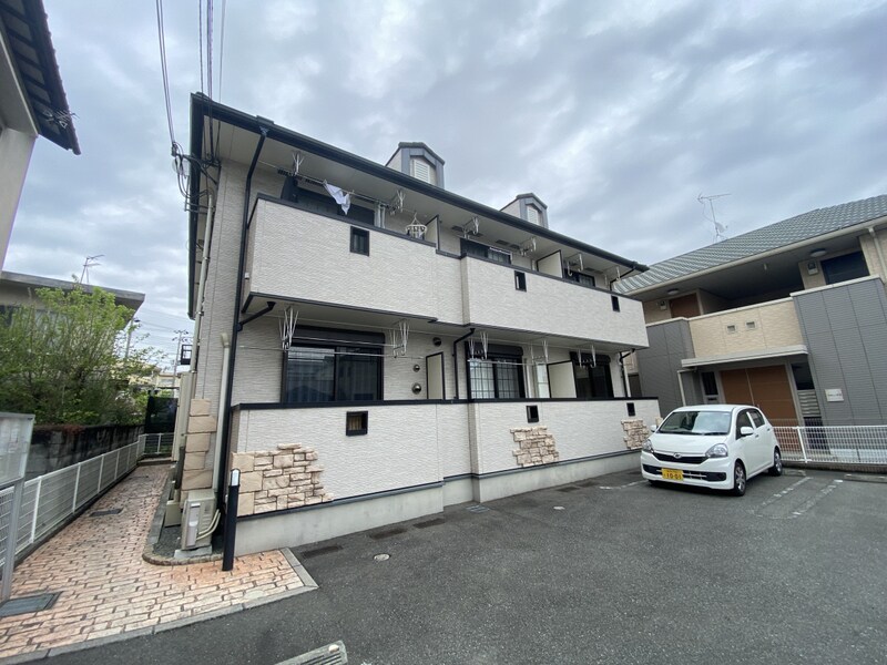 サンリット・ヴィラ神屋の物件外観写真