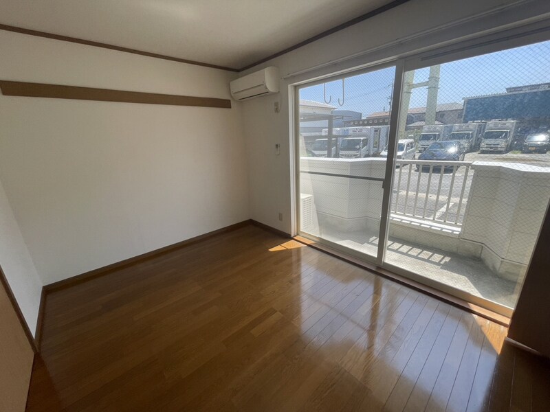 亀山駅 徒歩18分 1階の物件内観写真