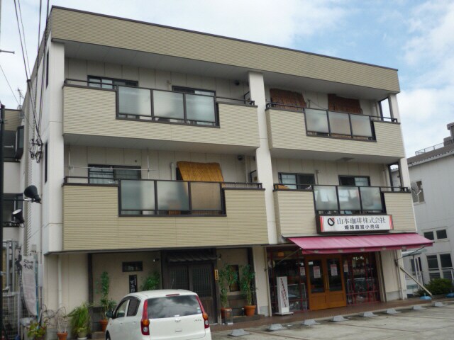 フラッツ・アイの物件外観写真