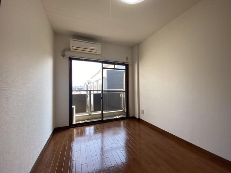 MISTRAL岡田の物件内観写真