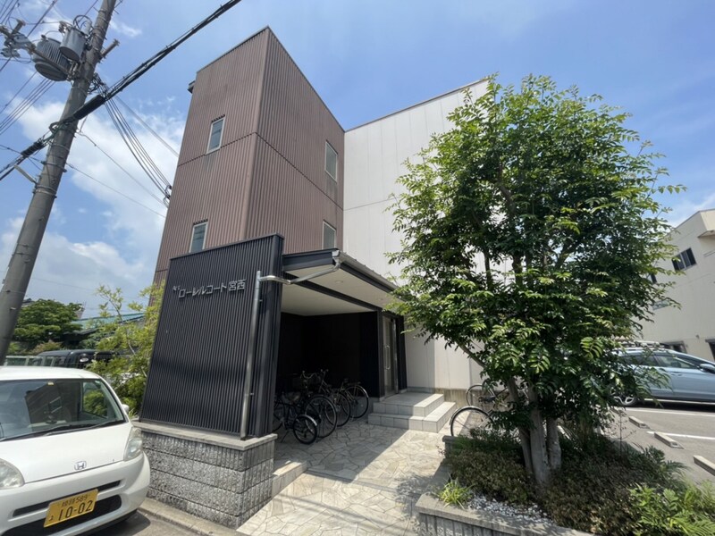 ローレルコート宮西の物件外観写真