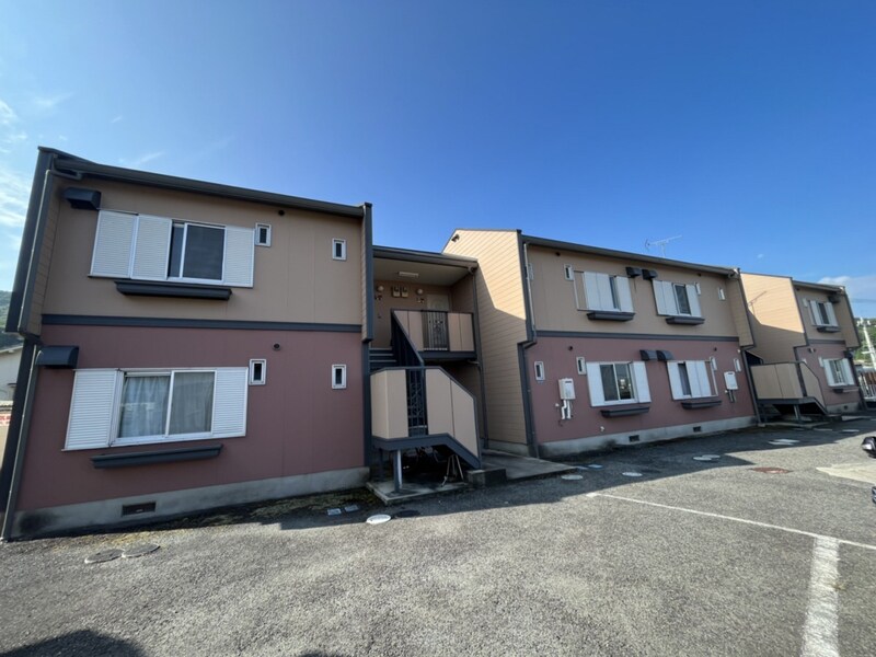 パレコスモスの物件外観写真