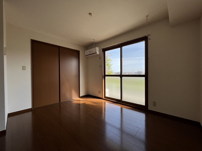 オータム・コートの物件内観写真