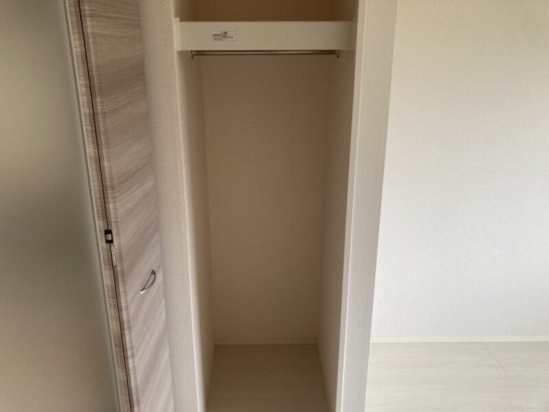 ラフィーネ亀山の物件内観写真