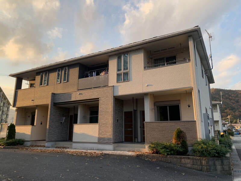 モス フロックス ノイの物件外観写真