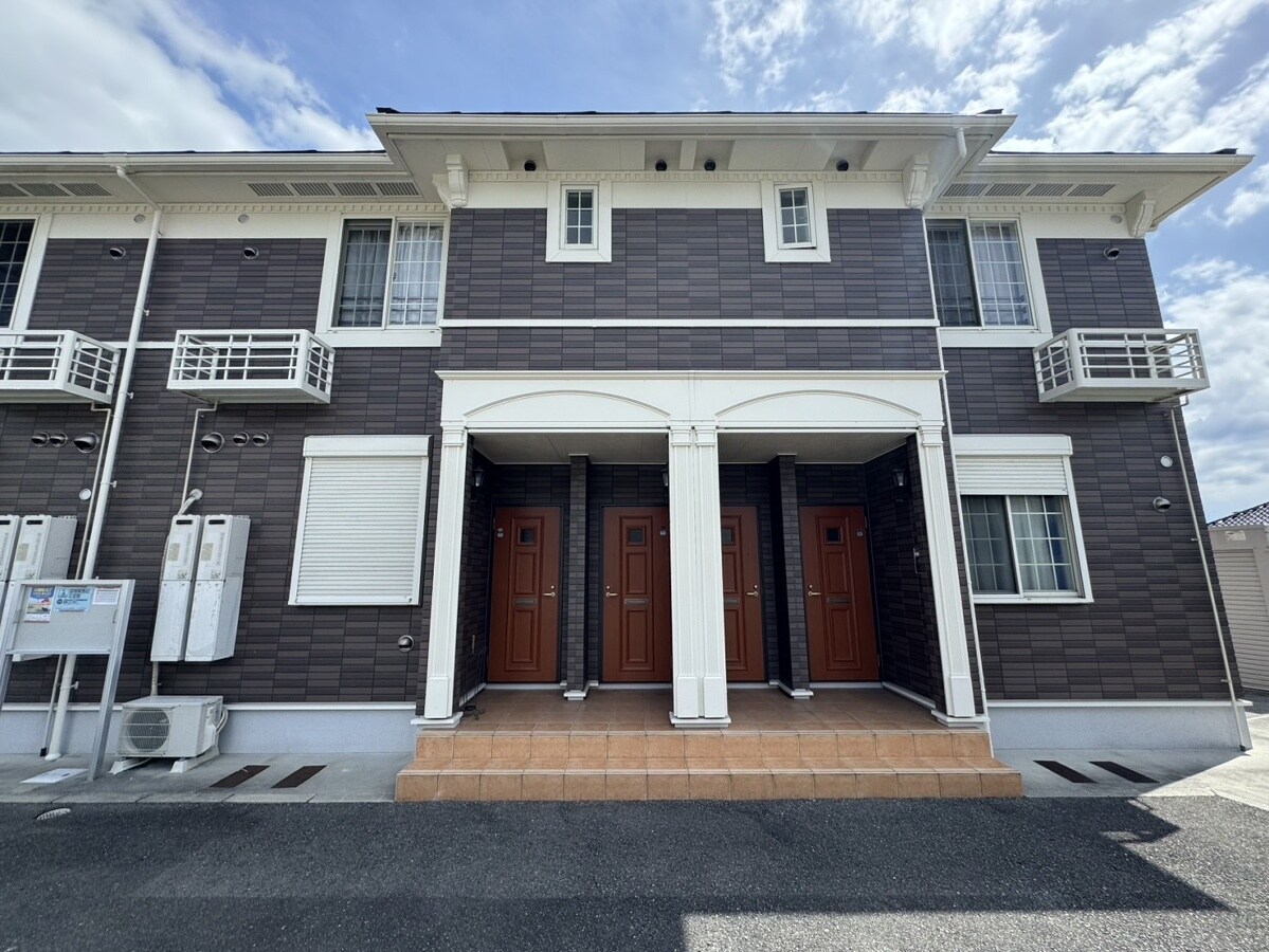 Ｊａｓｍｉｎｅの物件外観写真