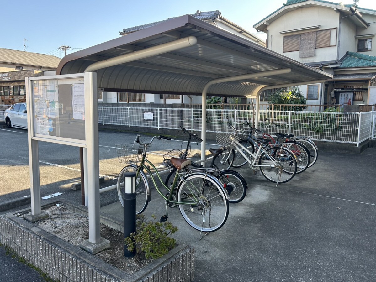 アゼリア大善の物件内観写真