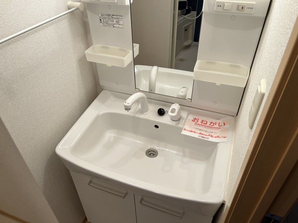 フェリア香呂Ｂの物件内観写真