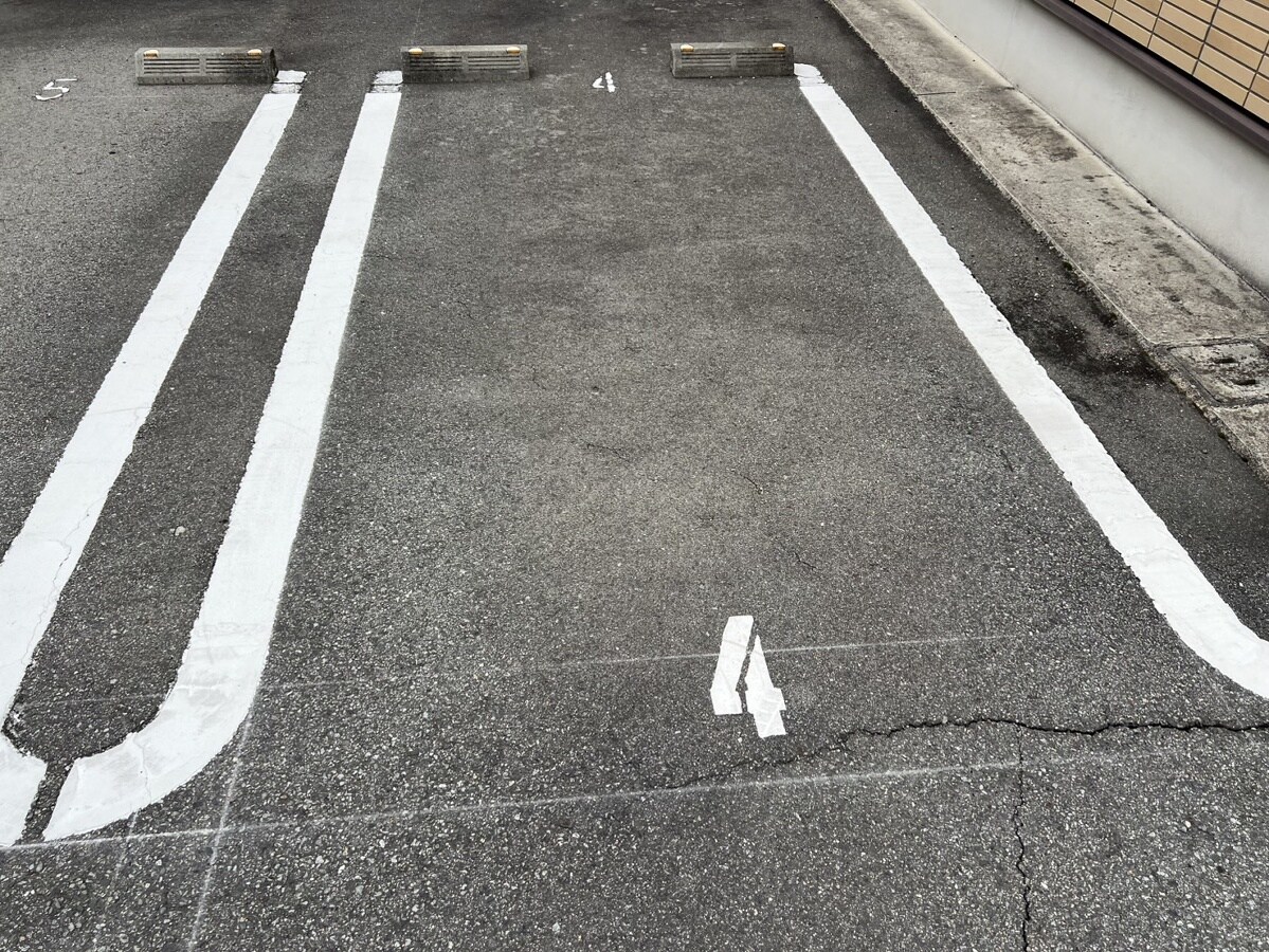 フェリア香呂Ｂの物件外観写真