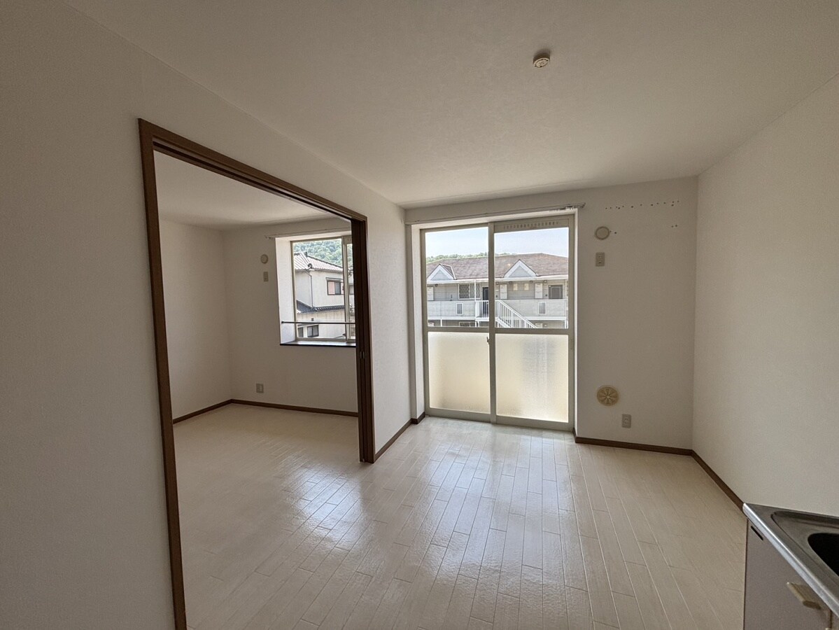 バレンシア下太田　B棟の物件内観写真