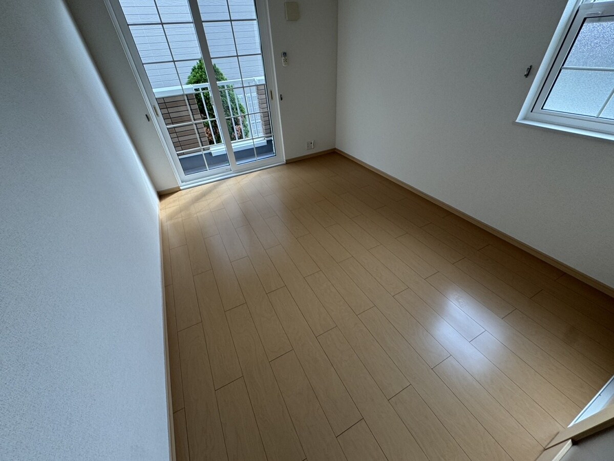 シュラインイーストの物件内観写真