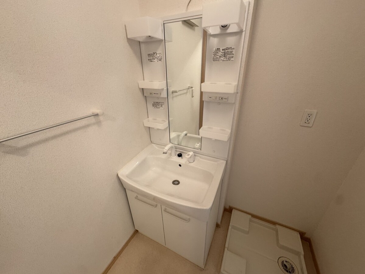 シュラインイーストの物件内観写真