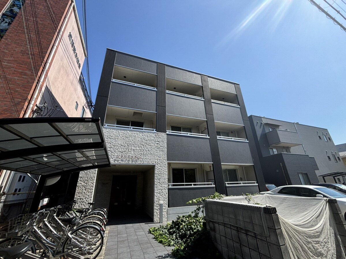 ヴィンチェロの物件外観写真