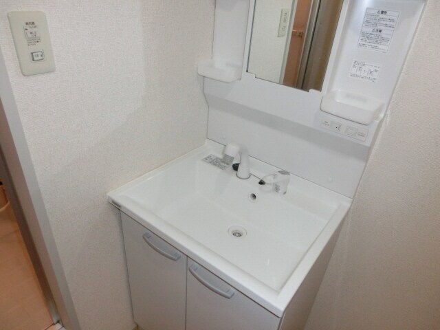 モンラヴィ青山の物件内観写真