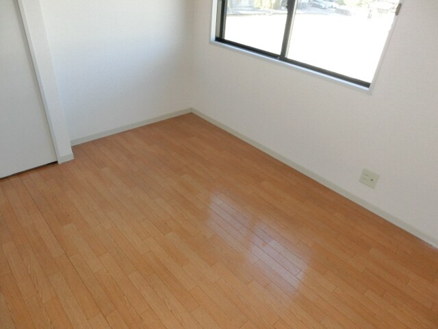 モンラヴィ青山の物件内観写真