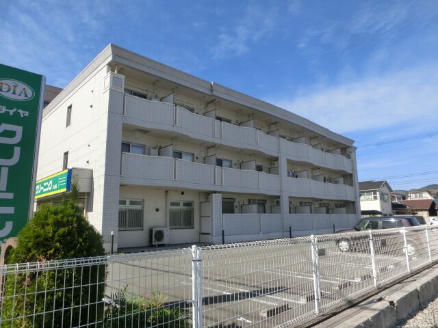 アグネスの物件外観写真