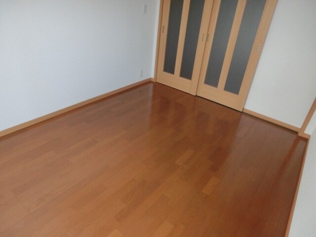 ヴィラ・ポポラーレⅠの物件内観写真