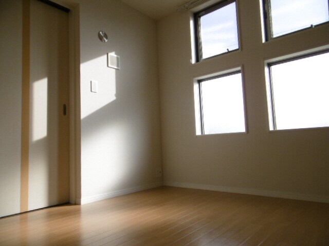 セントラル・アイランドの物件内観写真