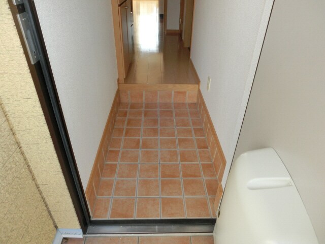 ウエスト　ウッド　アベニューの物件内観写真