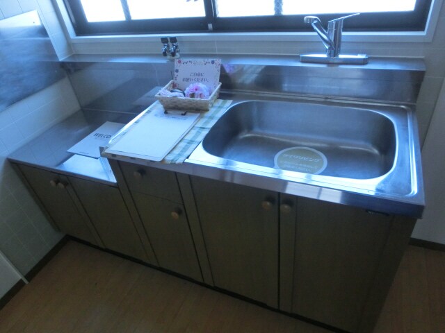 メゾンカトルズ　A棟の物件内観写真