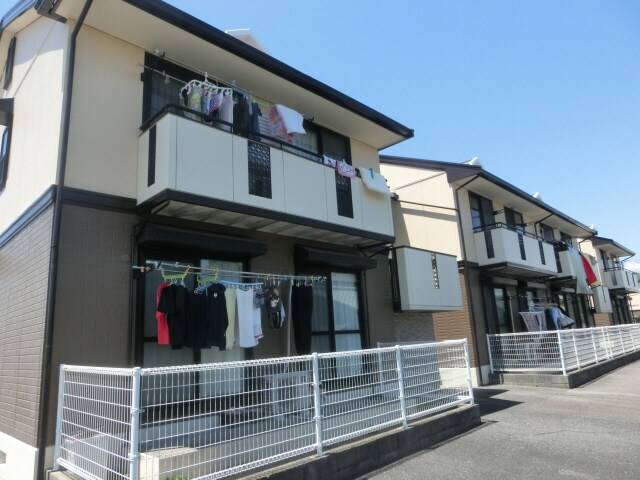 メゾンカトルズ　A棟の物件外観写真