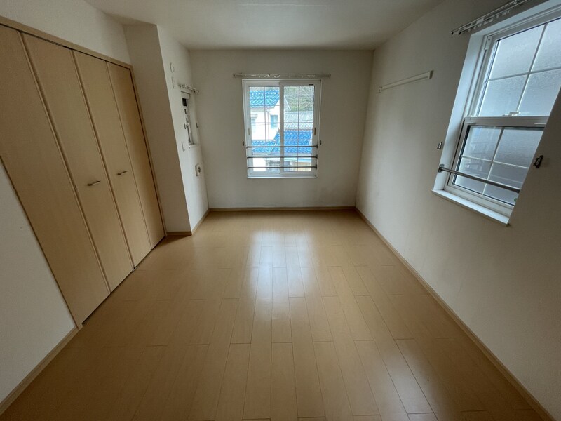 シュラインイーストの物件内観写真