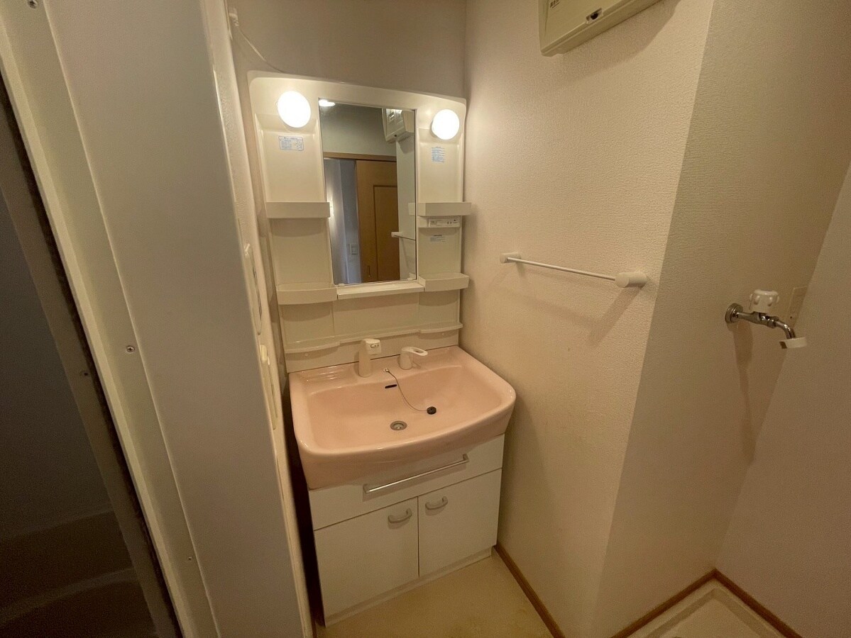 ウッドパストラルIIIの物件内観写真