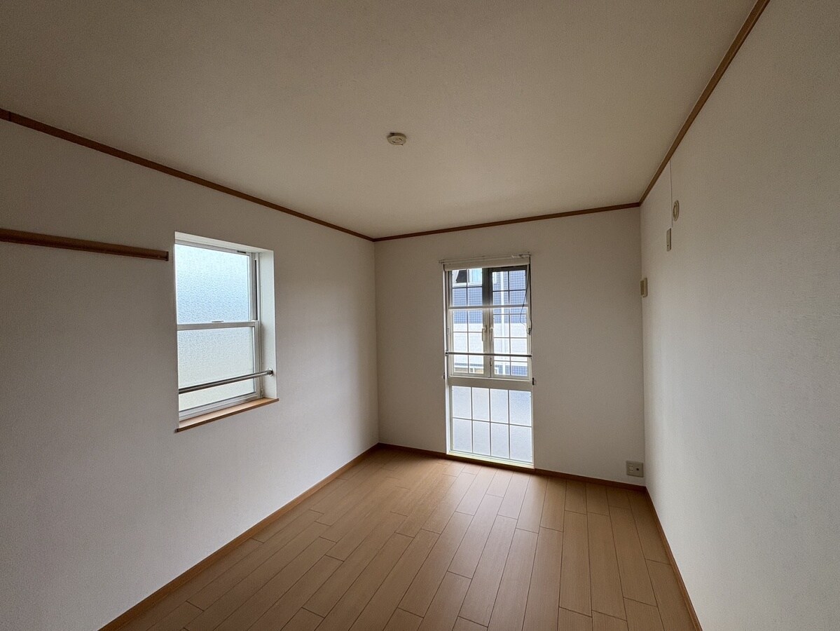 ミルト・タウンＴの物件内観写真