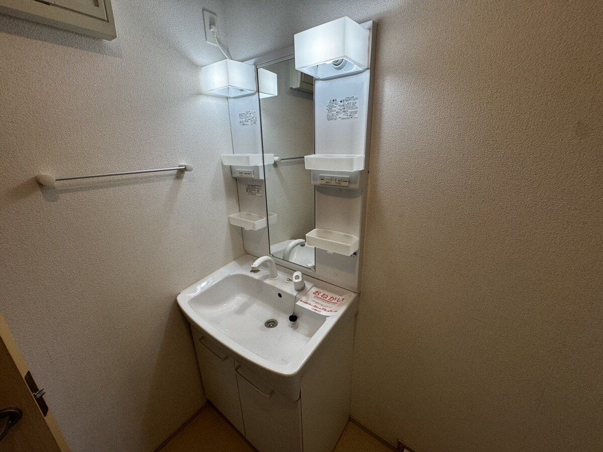 ネオ・エスト　オーブＡの物件内観写真